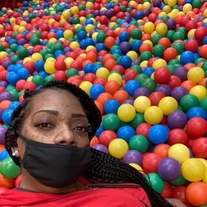 Meet your Posher, Shaneda